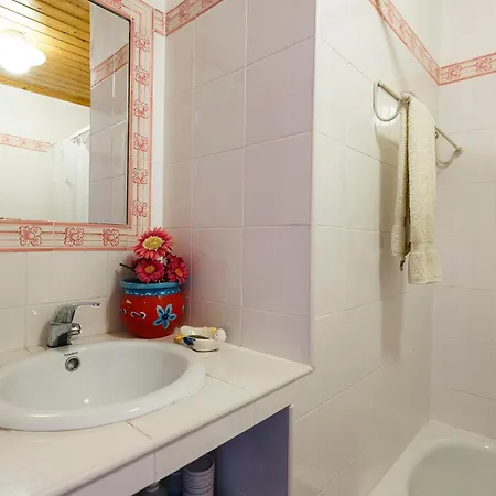 Whome Ericeira Private Villa *